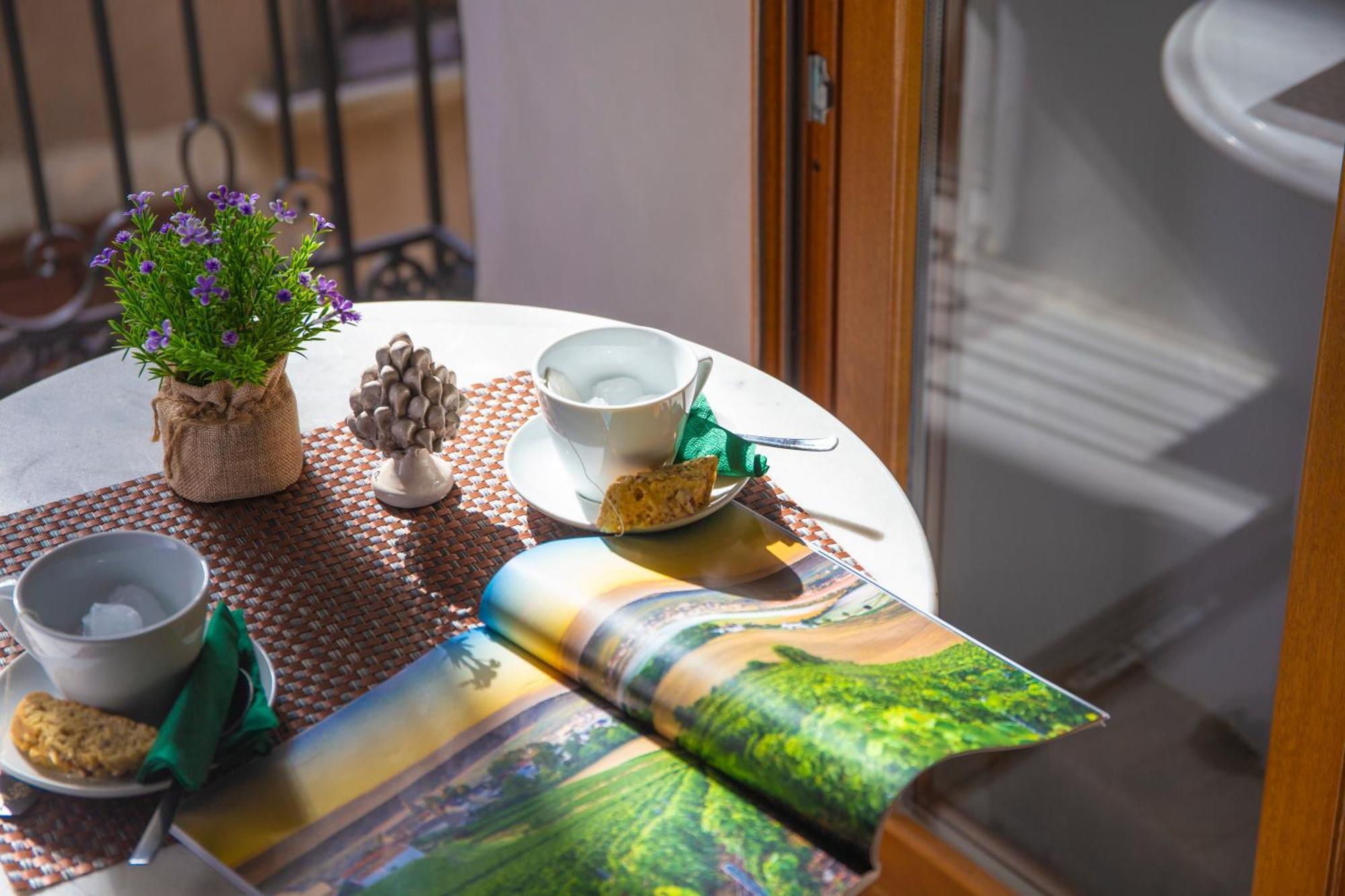 Porta Soprana Luxury Guest House & Spa Sclafani Εξωτερικό φωτογραφία