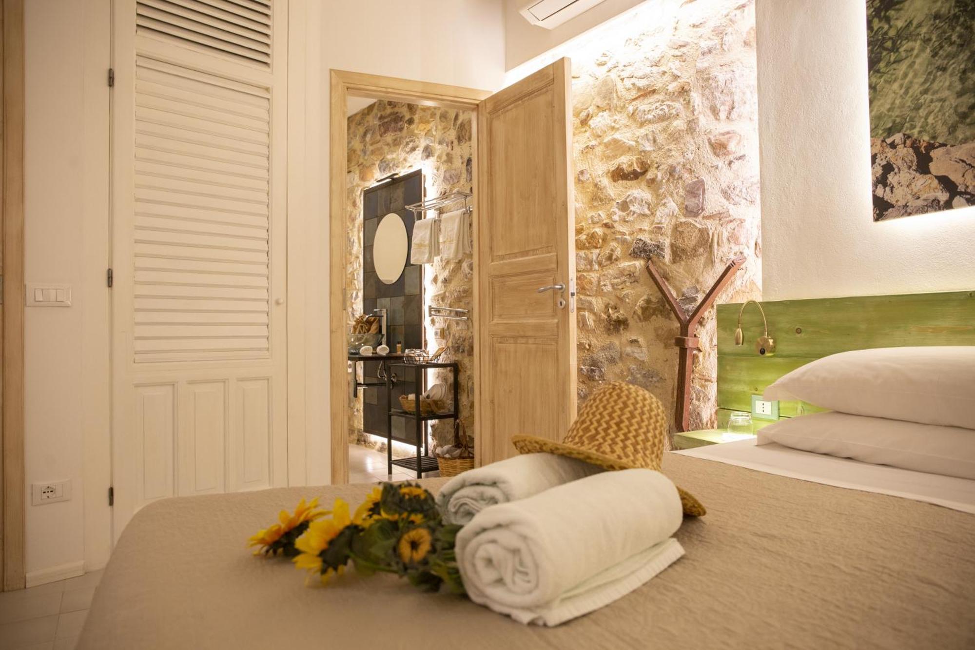 Porta Soprana Luxury Guest House & Spa Sclafani Εξωτερικό φωτογραφία